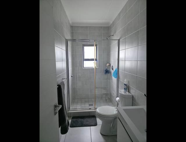 1 bed property to rent in CAPE FARMS